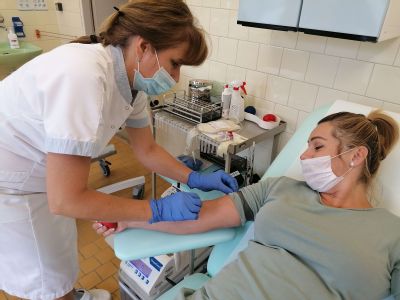 Viac ako 1600 darcov krvi pomohlo v minulom roku komárňanskej nemocnici