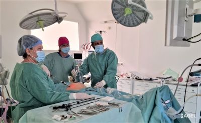 Komárňanská nemocnica už 20 rokov operuje hernie laparoskopicky
